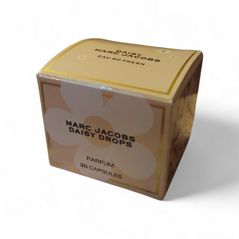 Marc Jacobs Daisy Drops Cream and Gold Box